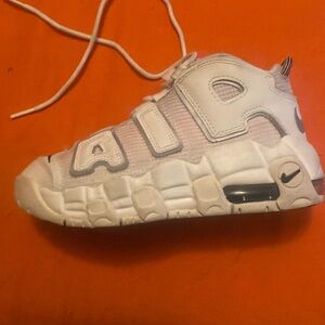 Nike air uptempo